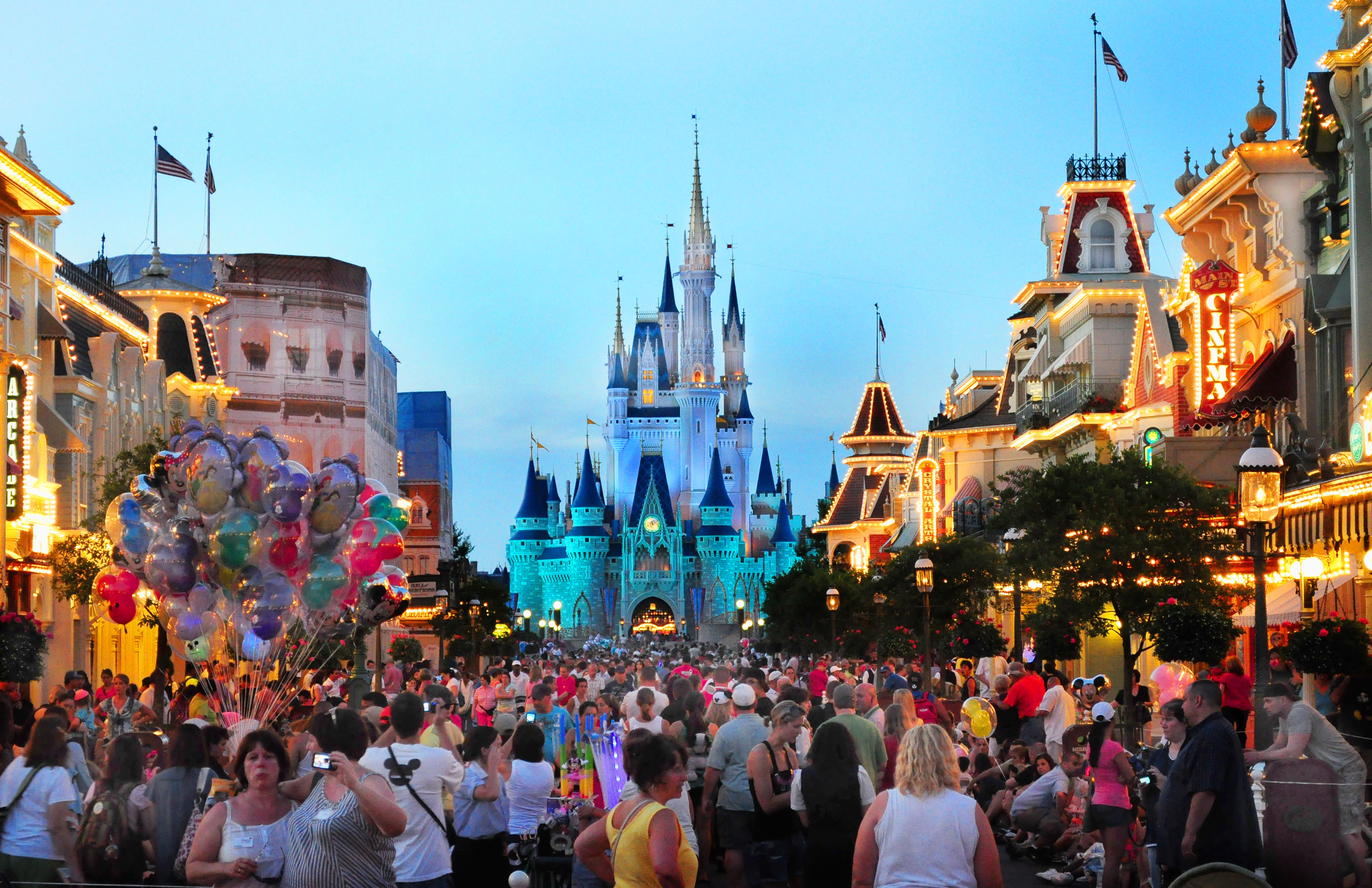 Main St. Magic Kingdom | Shutterbug